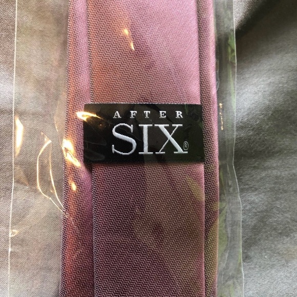 Tie and pocket square set - Picture 6 of 7